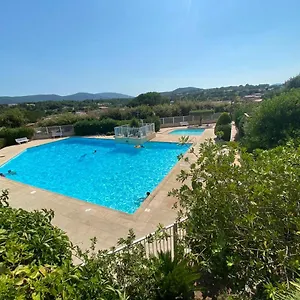 Mazet Dans Résidence Avec Piscine Au Cœur Du Golfe De Saint-tropez Cogolin